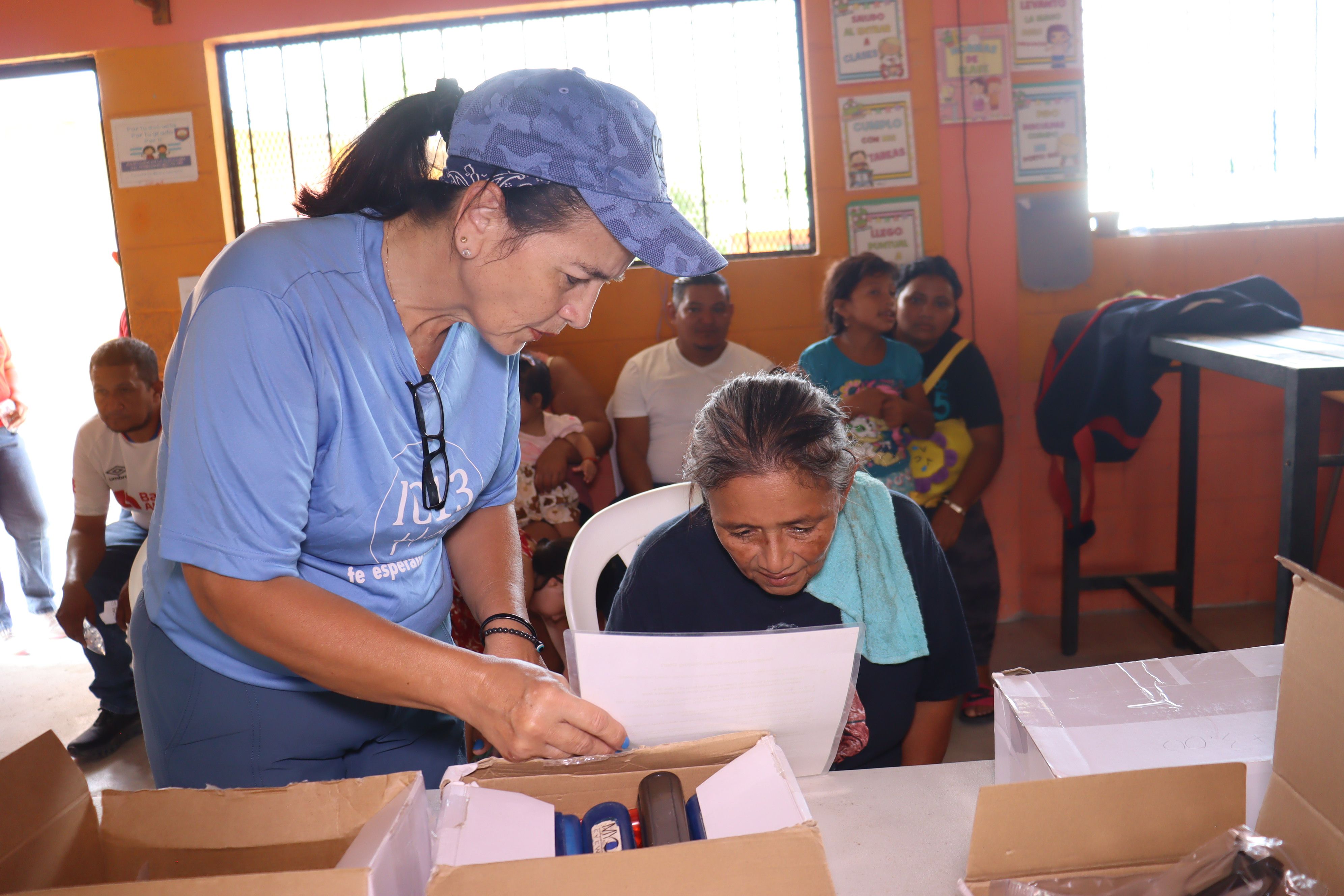 Municipalidad de Villanueva y la Organización primera de Corintios 13 acercan servicios médicos a la población