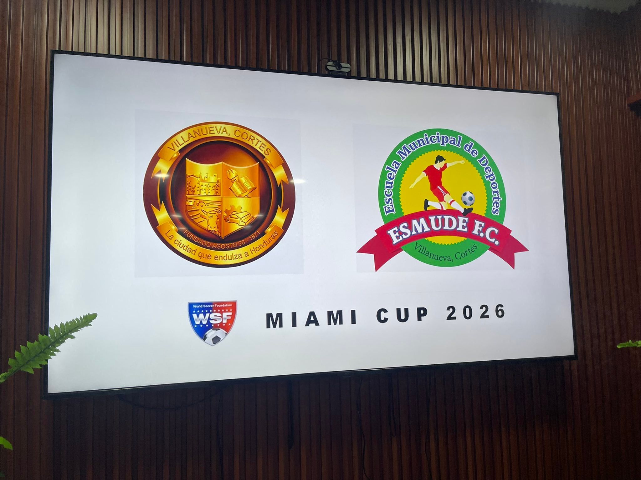 Escuela Municipal de Deportes ESMUDE realizó una importante reunión