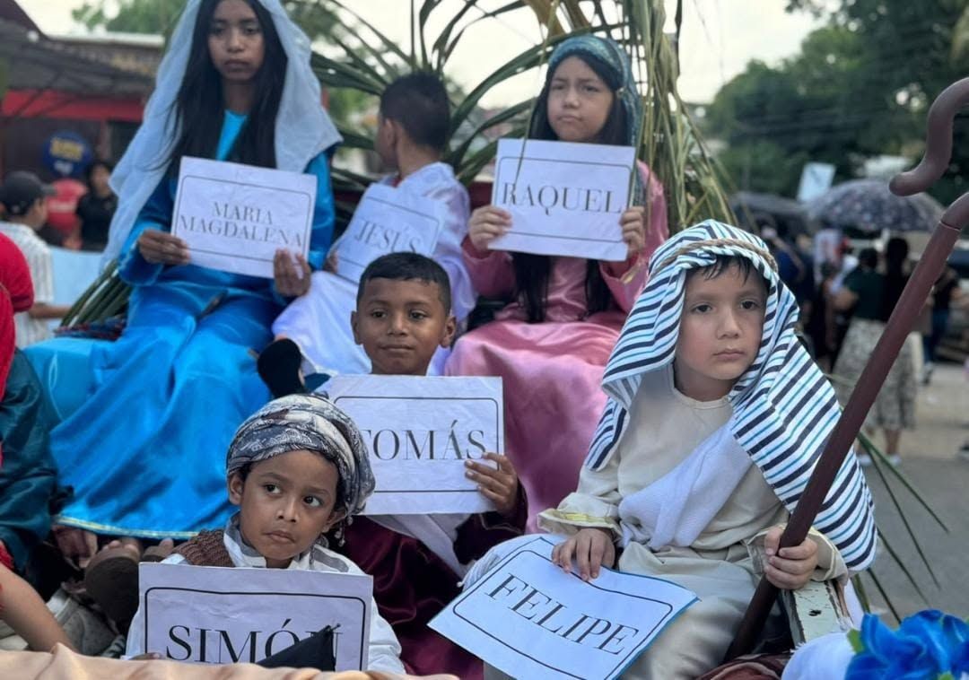 Villanueva conmemora el Día Nacional de la Biblia