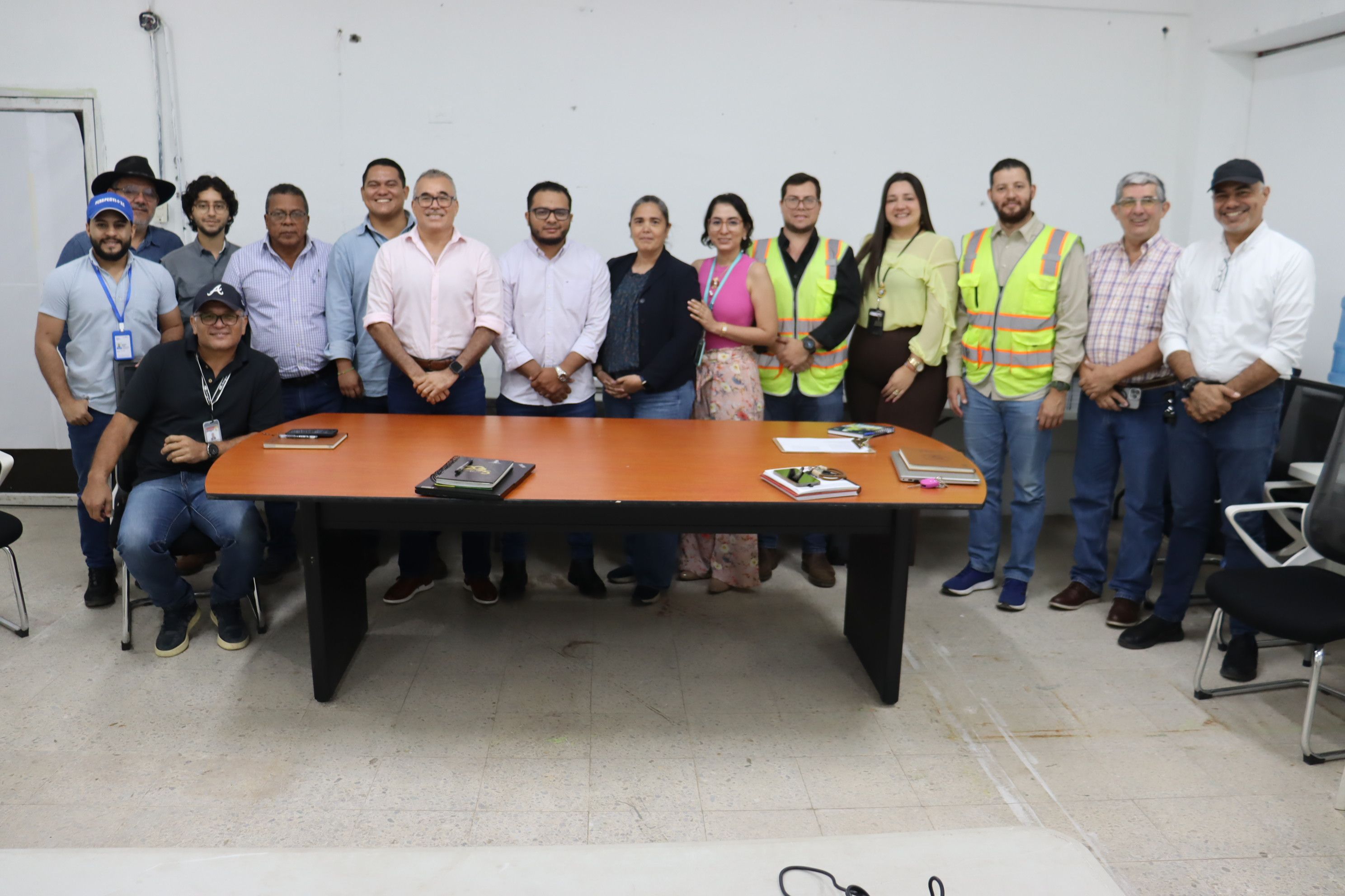 Reunión de co-diseño para impulsar subproyecto de infraestructura